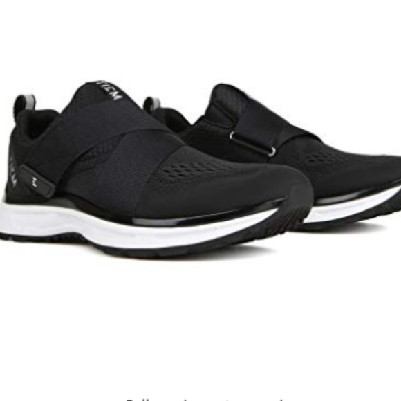 rei tiem shoes